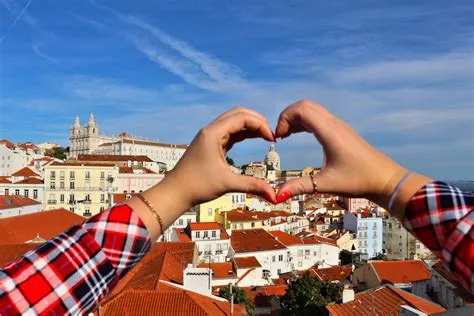 Our Love Story: Un Voyage Romantique à Travers les Cultures Indovésiennes